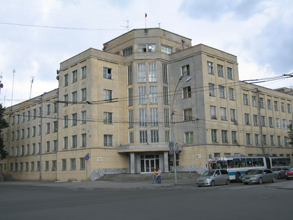 Здание СИБВО Новосибирск Фасад здания